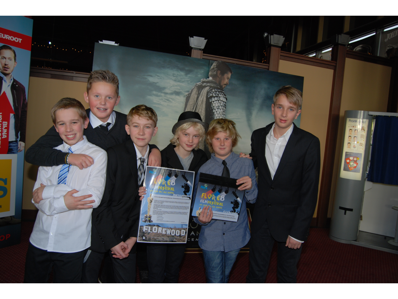 Glitter en glamour op de filmpremière - Kindcentrum Willibrord