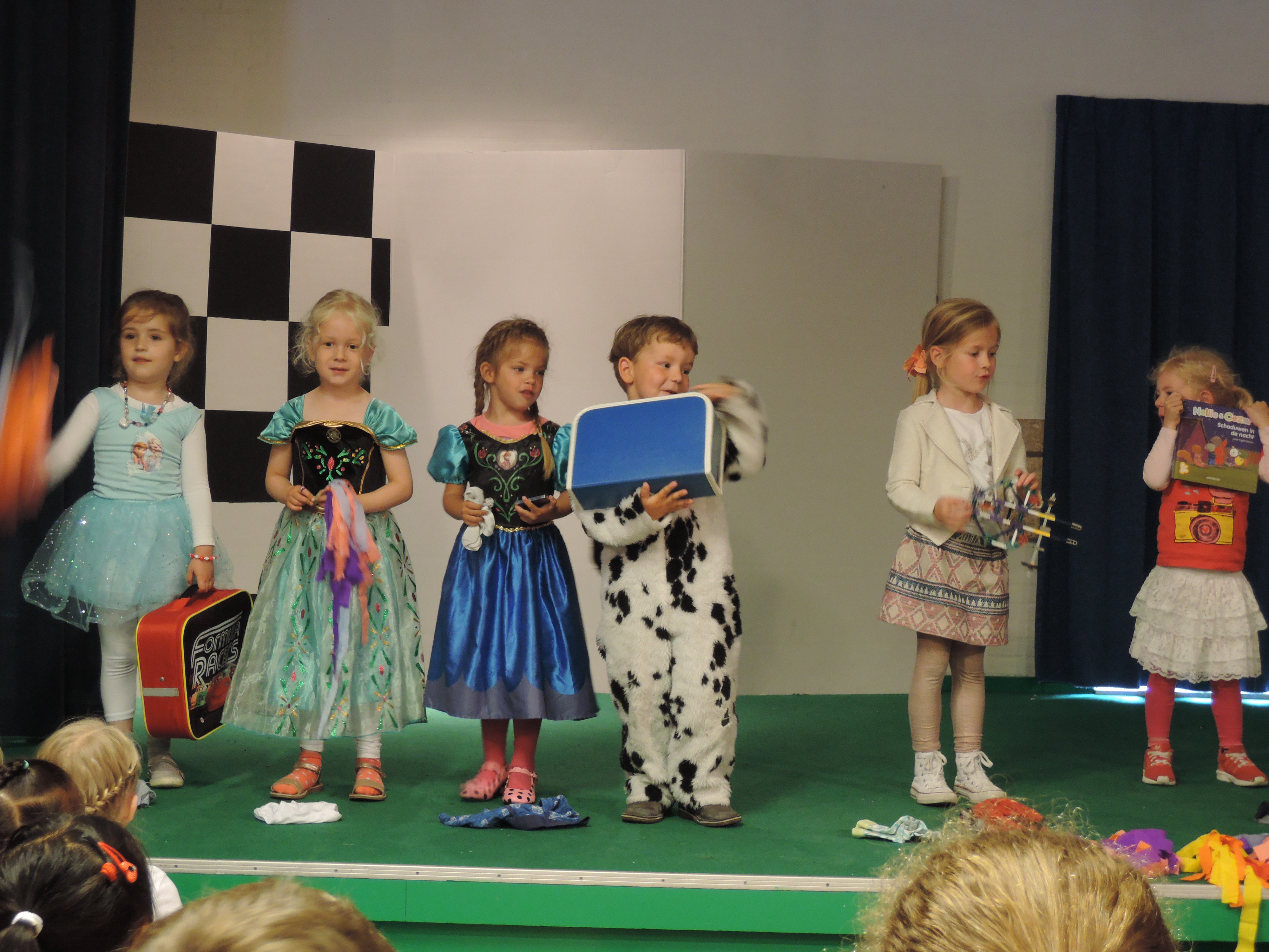Spetterende presentatie van groep 1 en 2