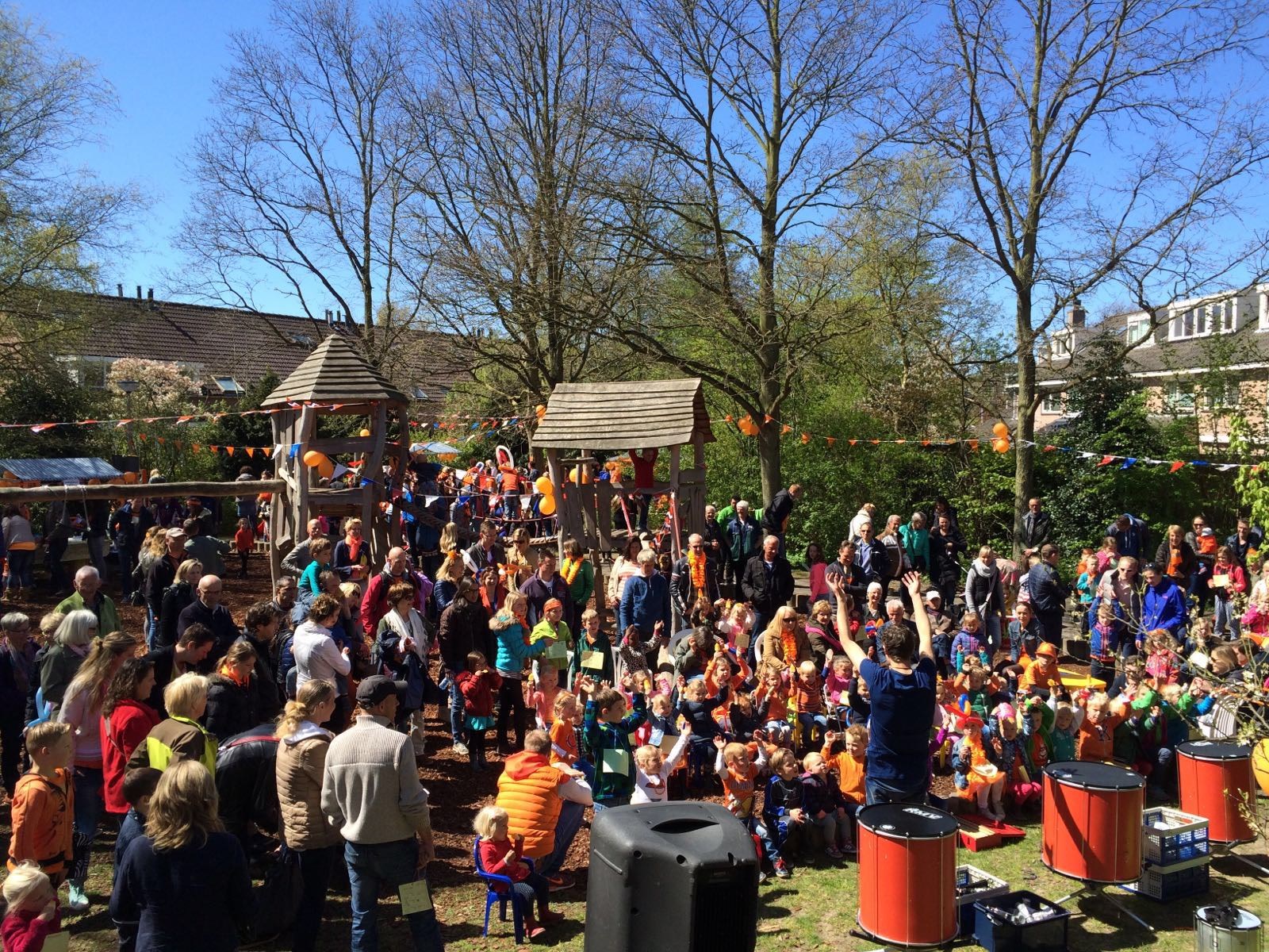 Koningsdag feest in de buurt!