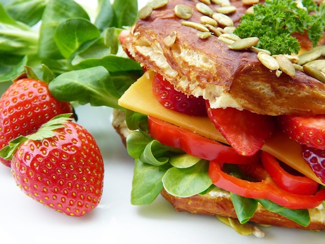 sandwich-4112566_960_720